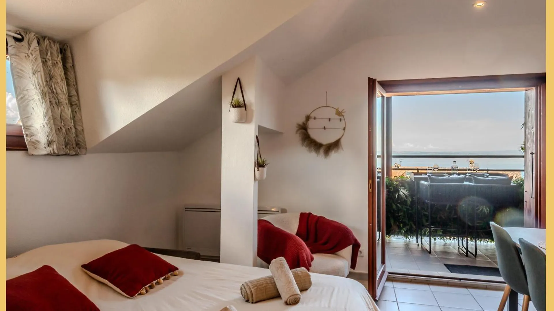 Le Balcon Du Lac I T2 I Cite D'Yvoire 0*, Yvoire Francia